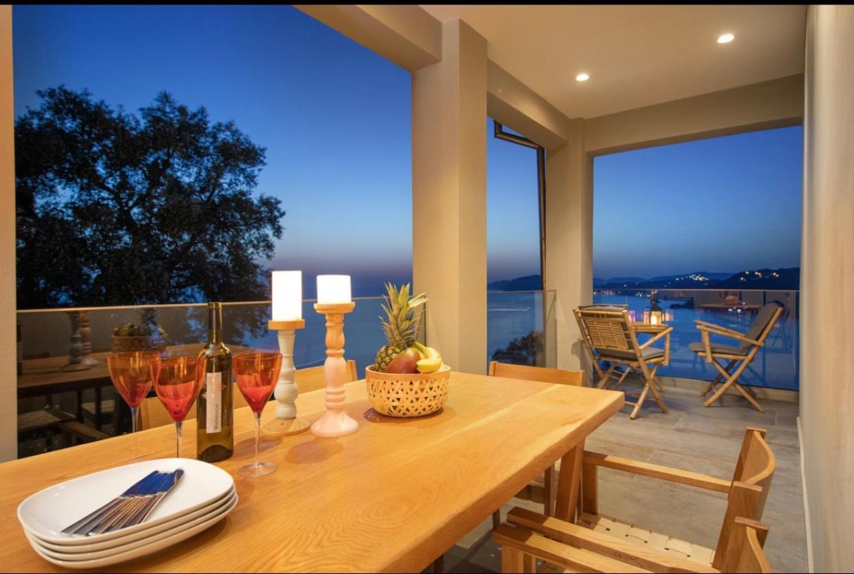 Irida Sunset Villa Pentátion Exterior foto